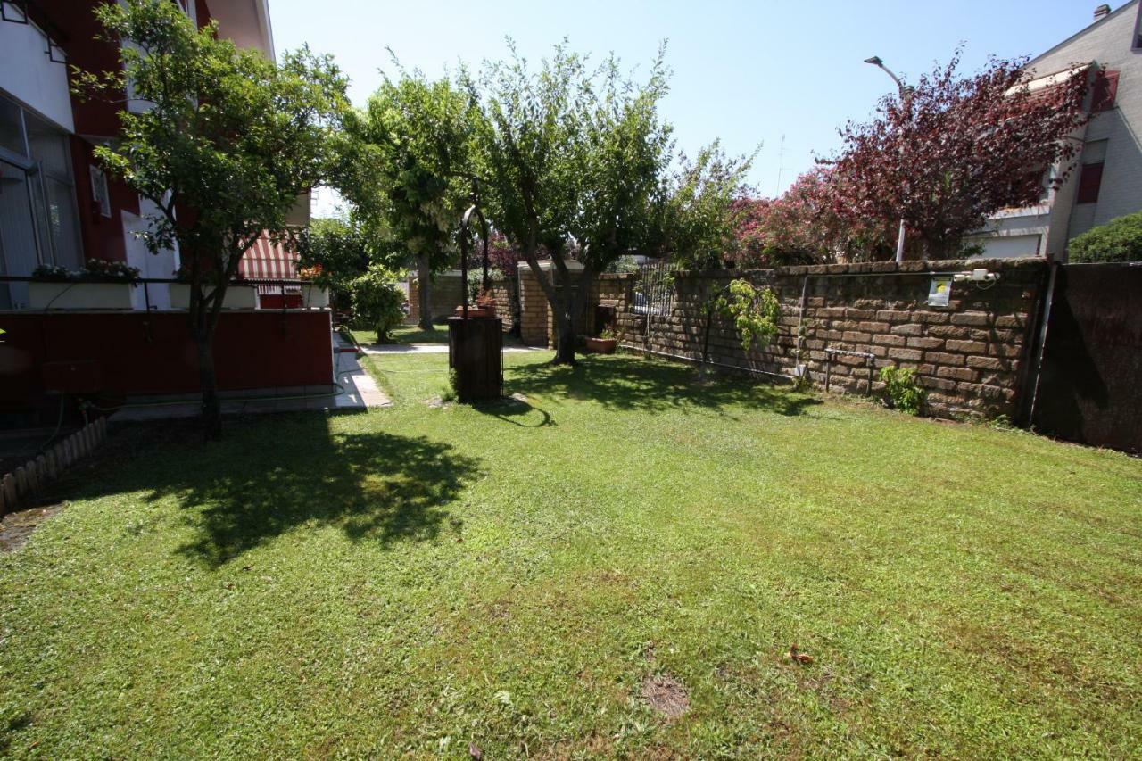 Villa Della Tartaruga Casal Palocco Kültér fotó