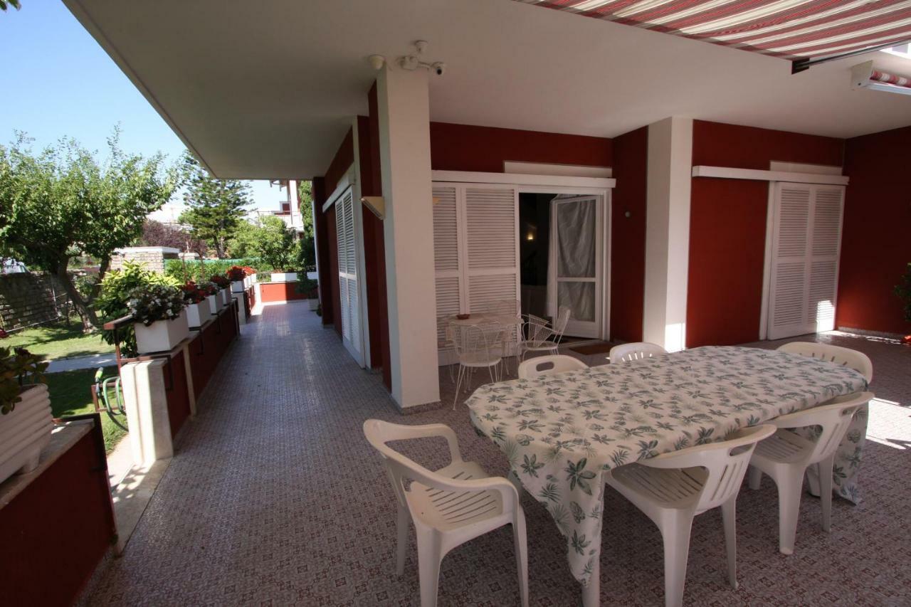 Villa Della Tartaruga Casal Palocco Kültér fotó
