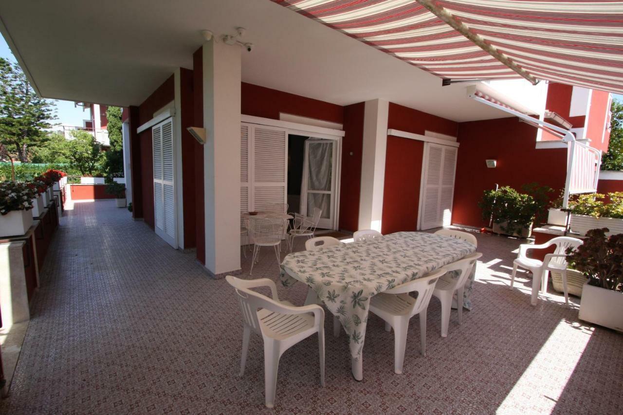 Villa Della Tartaruga Casal Palocco Kültér fotó