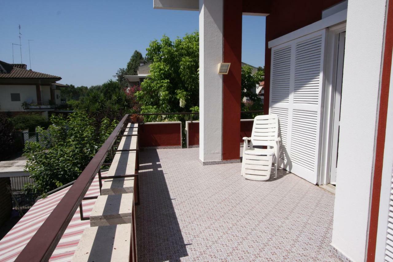 Villa Della Tartaruga Casal Palocco Kültér fotó